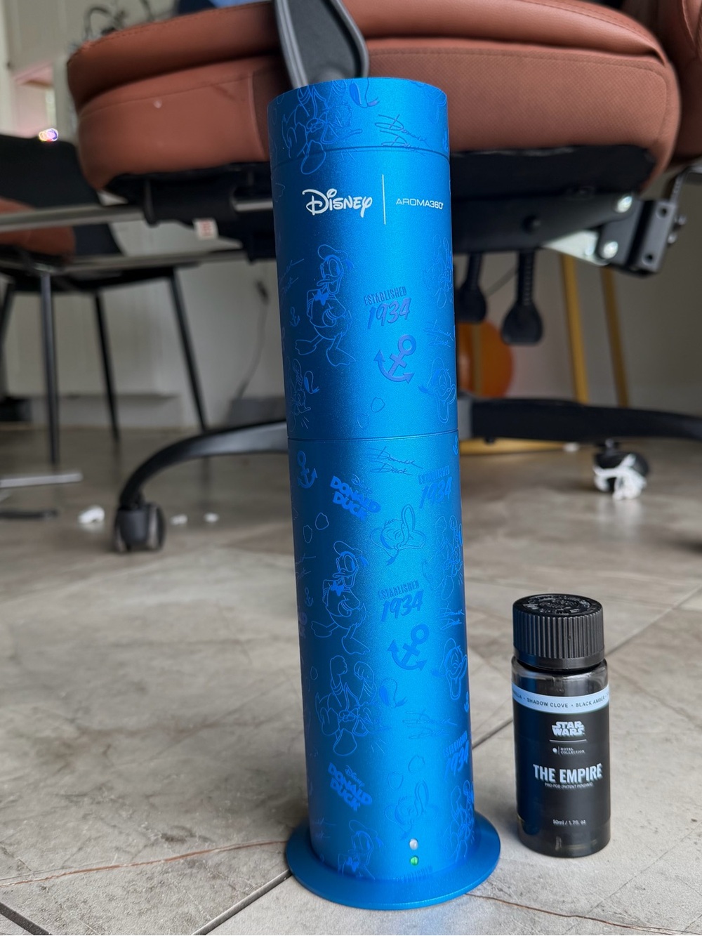 Disney Aroma360 Mini Pro Scent Diffuser Donald Duck 90th Anniversary Blue New